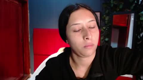 Snapshot of melissa_dolce chatting on 06-22-26, 12:24 michell online show from 06-22-26, 12:24