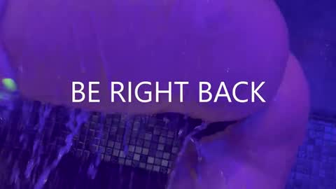 Hot Milf Melissa  ONLINE  Mon  Tue  Wed  Fr  Sun  - 9pm - 6amUTC3 online show from 12-11-24, 05:48