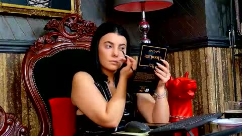 Melissa online show from 10-20-25, 11:54