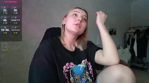 Missi online show from 03-10-26, 05:01