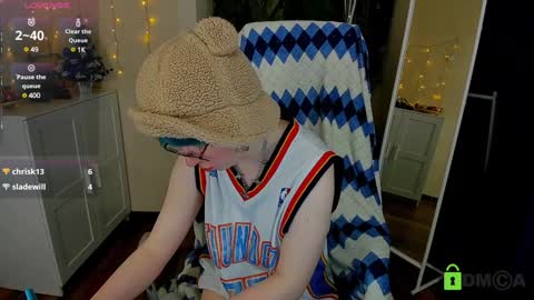 Melissa online show from 12-25-24, 11:42