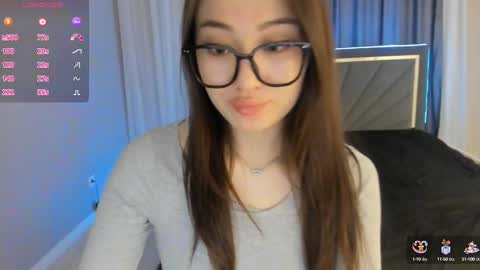 Snapshot of melissa_yamazaki chatting on 03-06-25, 12:09 Lisaa online show from 03-06-25, 12:09