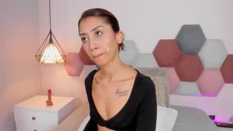 Melissa online show from 03-27-26, 12:05