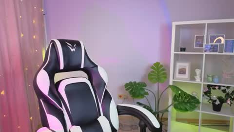 Melissa online show from 07-10-26, 04:39