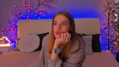 MelissaCrayzy online show from 10-25-25, 04:42