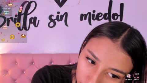 Snapshot of melissacute50 chatting on 12-11-24, 12:23 Meli online show from 12-11-24, 12:23