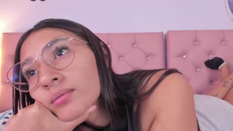 Snapshot of melissacute50 chatting on 12-16-24, 04:05 Meli online show from 12-16-24, 04:05