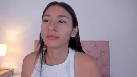 Snapshot of melissacute50 chatting on 01-23-25, 01:35 Meli online show from 01-23-25, 01:35