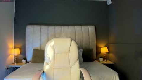 M E L I S S A  online show from 03-10-25, 12:04