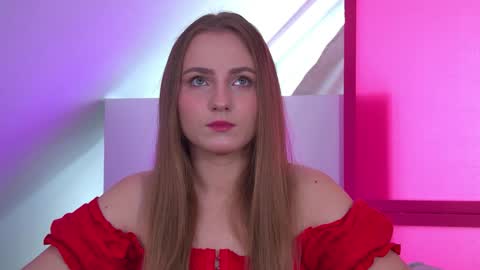 Snapshot of melissamelrey chatting on 05-17-26, 08:45 MelissaBerry online show from 05-17-26, 08:45