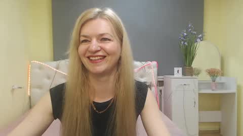 Melissa online show from 05-16-26, 05:26