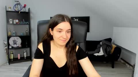 melissawiliam online show from 10-08-25, 11:30