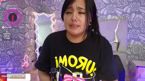 Snapshot of mellani_tay chatting on 12-31-24, 09:21 Mellani  online show from 12-31-24, 09:21