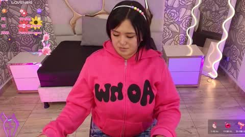 Snapshot of mellani_tay chatting on 02-03-25, 03:20 Mellani  online show from 02-03-25, 03:20