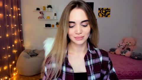 Tessa online show from 12-06-24, 10:52