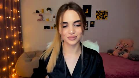 Tessa online show from 12-09-24, 08:01