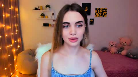 Tessa online show from 02-01-25, 07:02