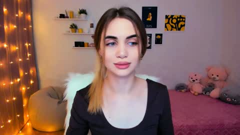 Tessa online show from 02-02-25, 08:08