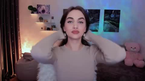 Tessa online show from 12-13-25, 08:47