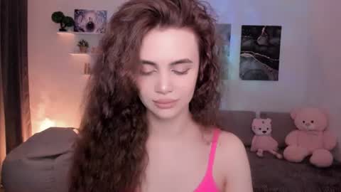 Tessa online show from 06-12-26, 09:41