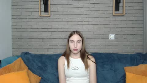mellingi online show from 09-29-25, 05:12
