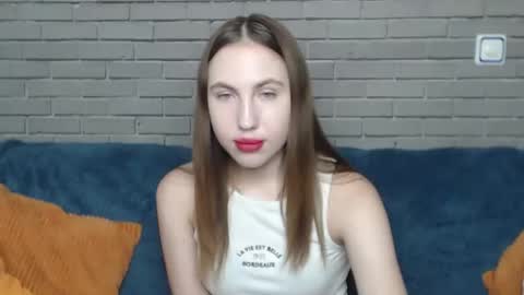 mellingi online show from 10-10-25, 05:17