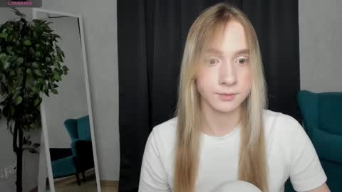 mellisadream online show from 10-09-25, 02:31