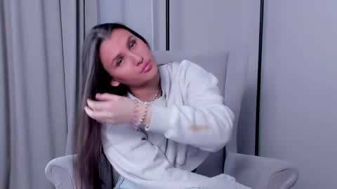 Lia online show from 04-08-26, 11:21