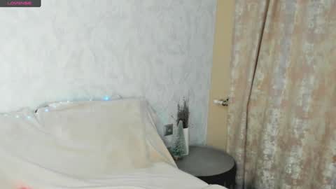 Snapshot of melmooon chatting on 01-23-25, 04:26 MelMooon online show from 01-23-25, 04:26