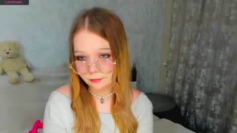 Snapshot of melmooon chatting on 01-31-25, 08:22 MelMooon online show from 01-31-25, 08:22