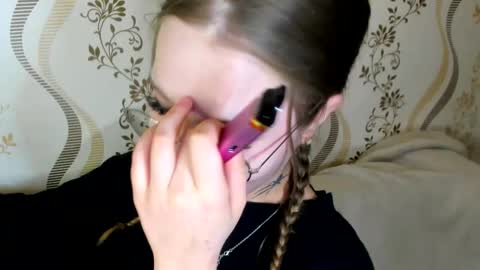 Snapshot of melmooon chatting on 10-29-25, 03:14 MelMooon online show from 10-29-25, 03:14