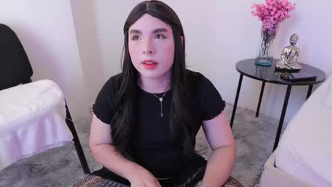 Snapshot of meloddysky chatting on 09-09-25, 03:55 Meloddy online show from 09-09-25, 03:55