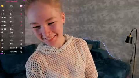 Snapshot of melodievejar chatting on 06-22-26, 04:31 melodievejar online show from 06-22-26, 04:31