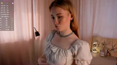 Snapshot of melodievejar chatting on 06-26-26, 04:28 melodievejar online show from 06-26-26, 04:28