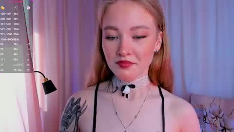 Snapshot of melodievejar chatting on 07-06-26, 04:20 melodievejar online show from 07-06-26, 04:20