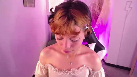 Snapshot of melody701583as chatting on 03-03-26, 01:50 melody701583as online show from 03-03-26, 01:50