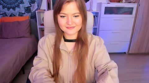 Melody Hanna online show from 12-16-24, 01:32
