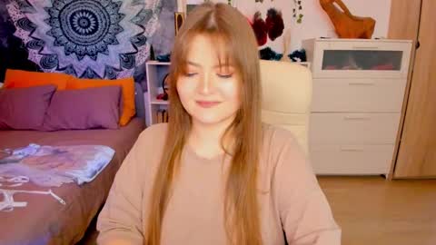 Melody Hanna online show from 12-25-24, 01:51