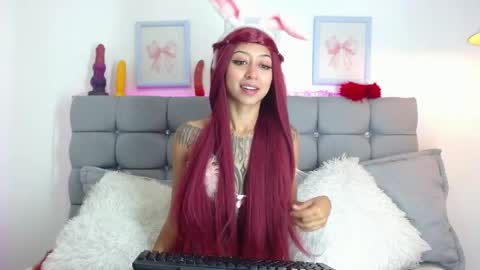 M E L O D Y   online show from 04-13-26, 02:00