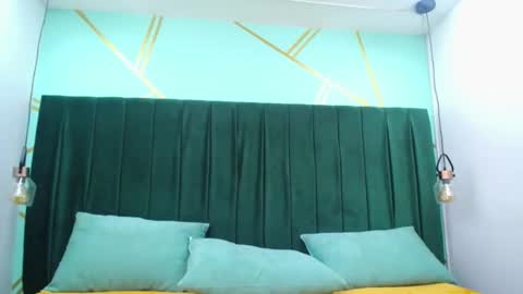 melody_kener online show from 02-21-25, 02:50