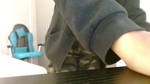 Snapshot of melody_mercy chatting on 12-24-24, 11:06 melody_mercy online show from 12-24-24, 11:06