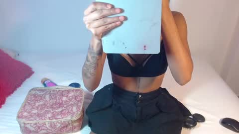 Snapshot of melody_mercy chatting on 02-22-25, 12:08 melody_mercy online show from 02-22-25, 12:08