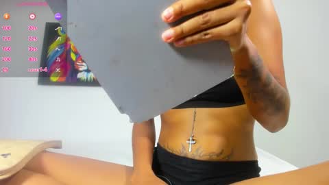 Snapshot of melody_mercy chatting on 02-23-25, 12:27 melody_mercy online show from 02-23-25, 12:27