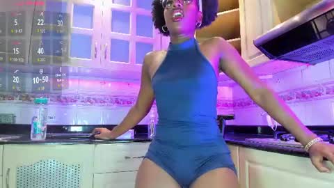     online show from 08-03-26, 08:45