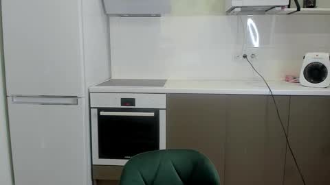 Masha online show from 10-19-25, 07:20