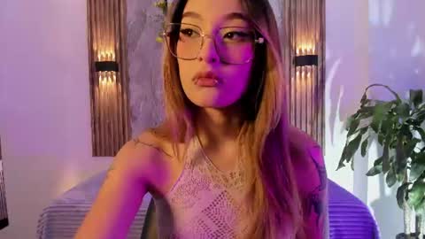 melodylanee online show from 06-11-26, 11:08