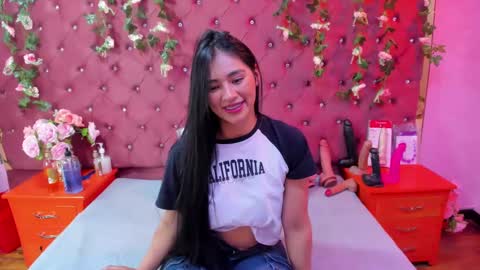 Melodysmithass online show from 09-20-25, 02:56