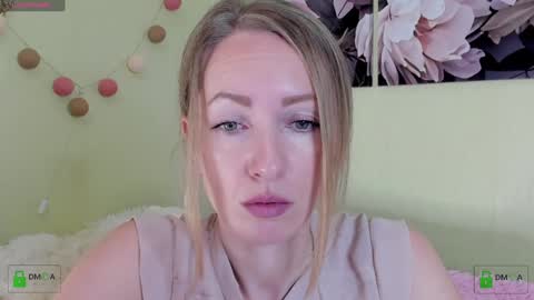 Snapshot of melodyys chatting on 12-04-24, 03:43 Melody My schedule this week Wednesday Thursday Sunday online show from 12-04-24, 03:43