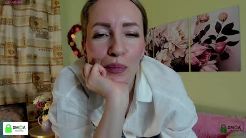 Snapshot of melodyys chatting on 01-29-25, 03:58 Melody My schedule this week Wednesday Thursday Sunday online show from 01-29-25, 03:58