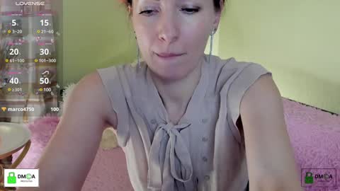 Snapshot of melodyys chatting on 02-06-25, 04:14 Melody My schedule this week Wednesday Thursday Sunday online show from 02-06-25, 04:14